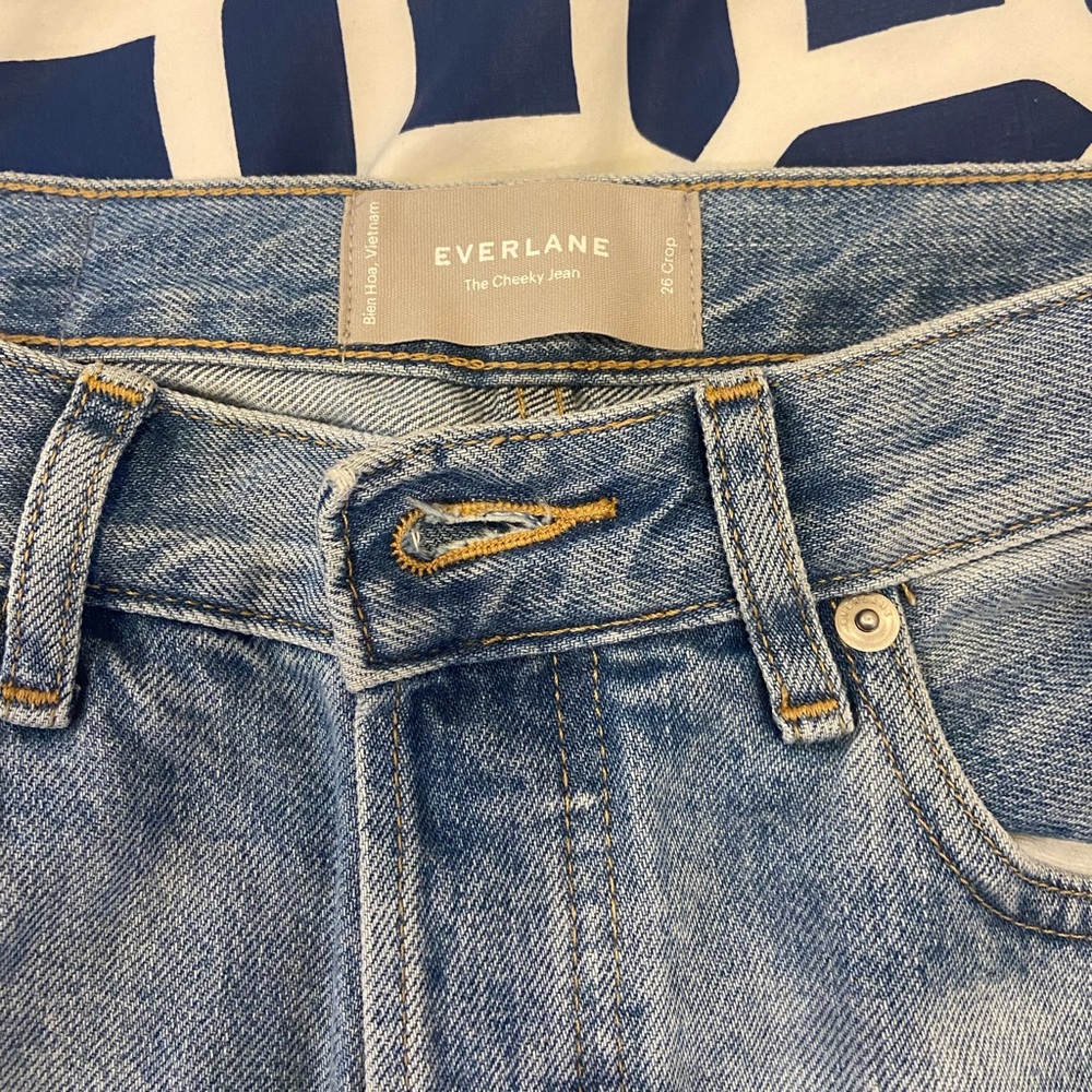 Everlane Lightwash Cheeky Jeans